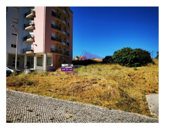 Terreno para Venda em Torres Novas (São Pedro), Lapas e Ribeira Branca Foto 1