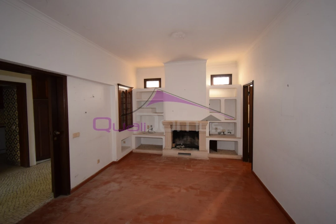 Moradia T4 para Venda em Minde Foto 5