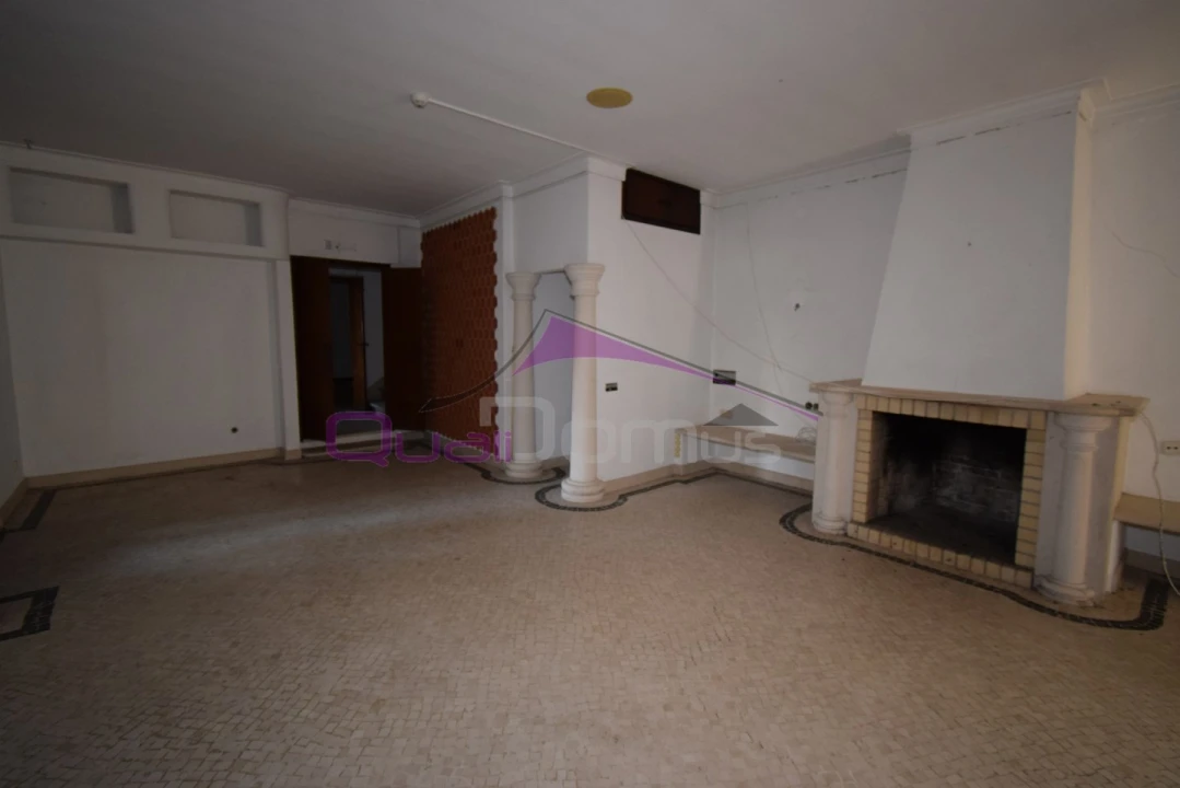 Moradia T4 para Venda em Minde Foto 10