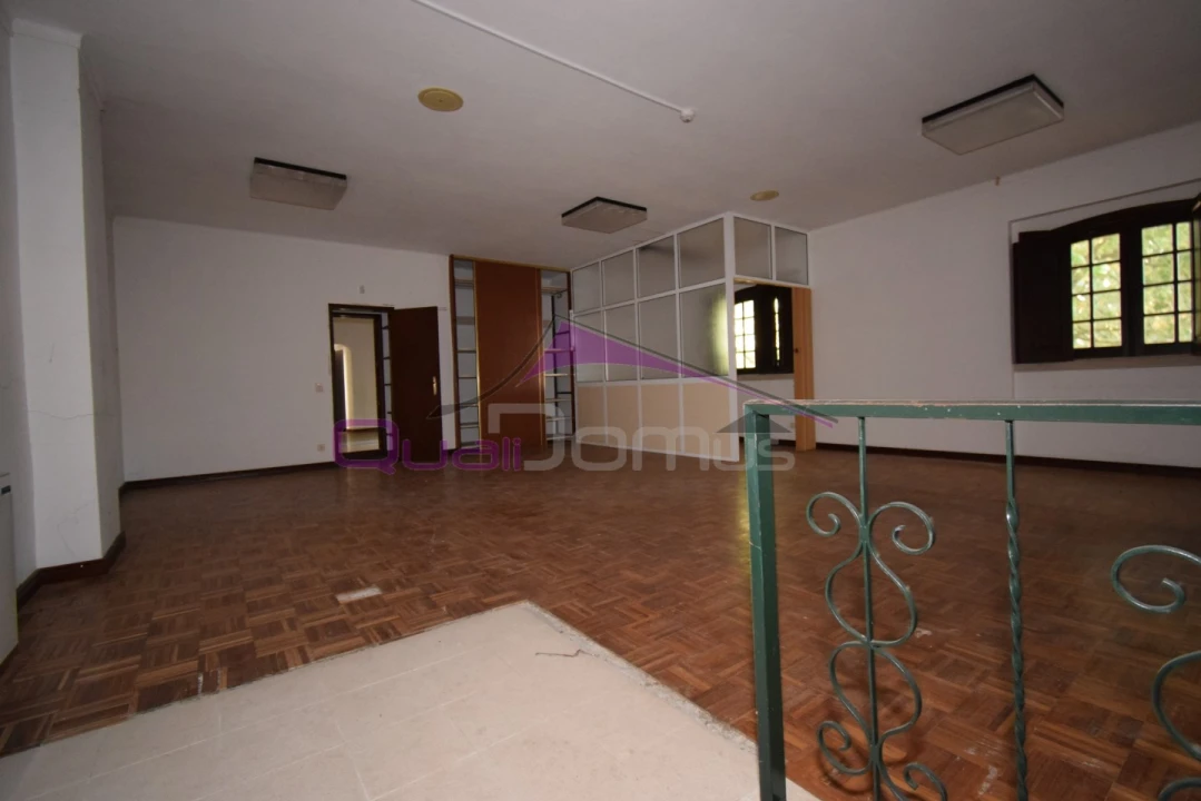 Moradia T4 para Venda em Minde Foto 21