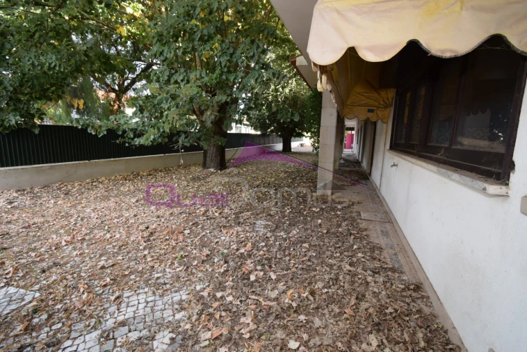 Moradia T4 para Venda em Minde Foto 41