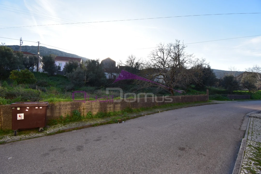 Terreno para Venda em Minde Foto 6