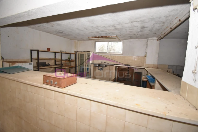 Armazém para Venda em Torres Novas (Santa Maria, Salvador e Santiago) Foto 20