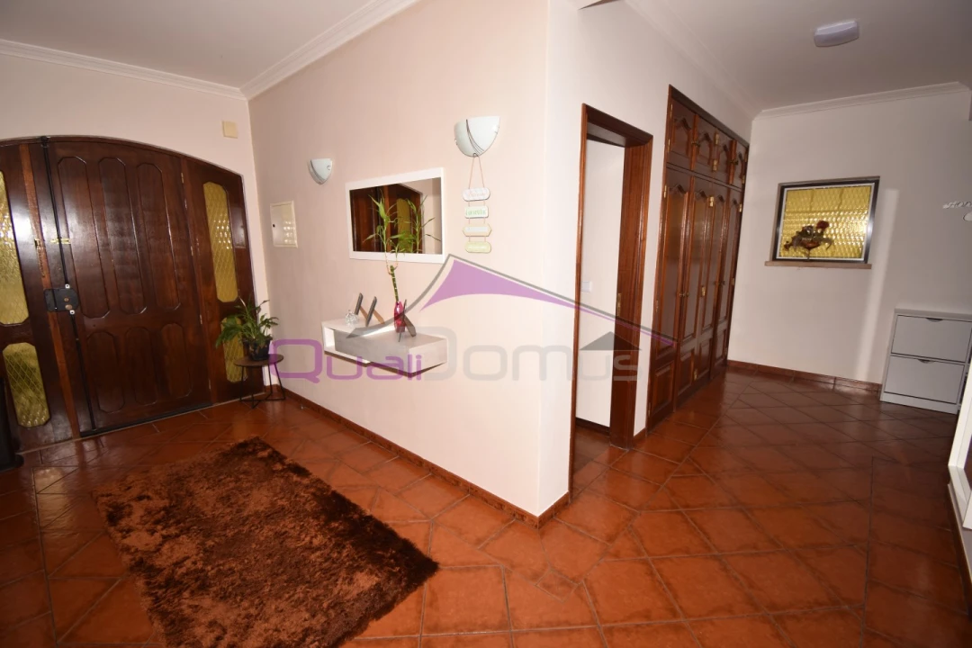 Moradia T4 para Venda em Nossa Sra de Fatima Foto 10