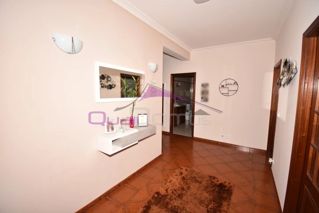 Moradia T4 para Venda em Nossa Sra de Fatima Foto 13