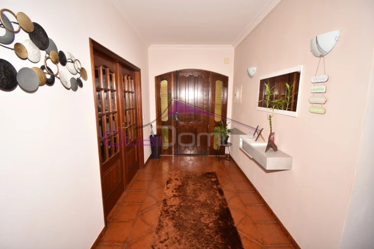 Moradia T4 para Venda em Nossa Sra de Fatima Foto 11