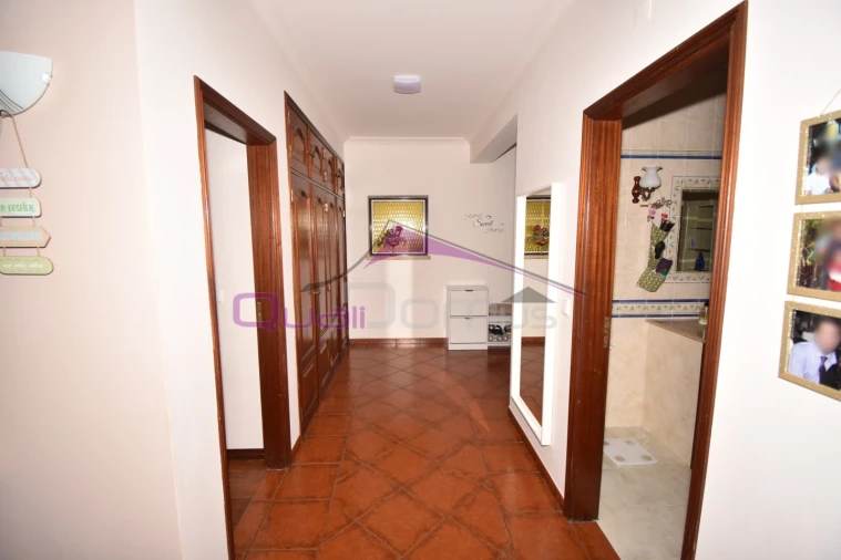 Moradia T4 para Venda em Nossa Sra de Fatima Foto 12