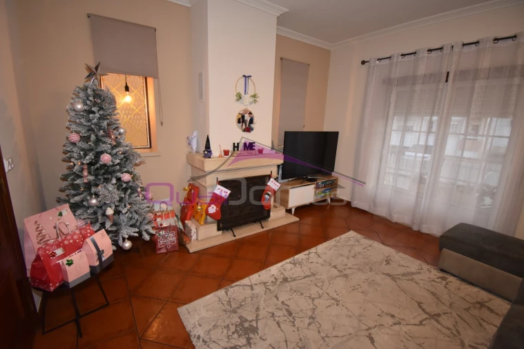 Moradia T4 para Venda em Nossa Sra de Fatima Foto 26