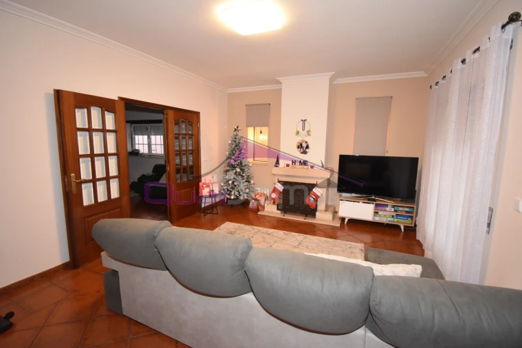 Moradia T4 para Venda em Nossa Sra de Fatima Foto 28