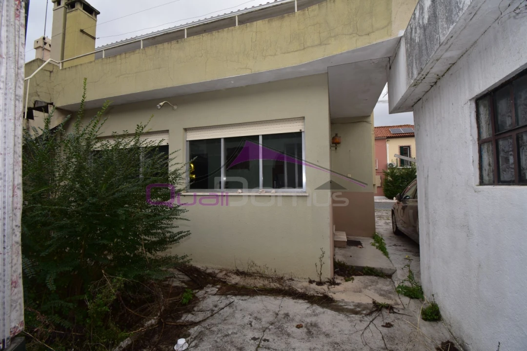 Moradia T4 para Venda em Nossa Sra de Fatima Foto 16