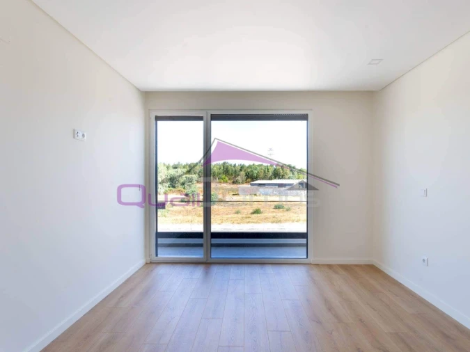 Moradia T4 para Venda em Nossa Sra de Fatima Foto 20