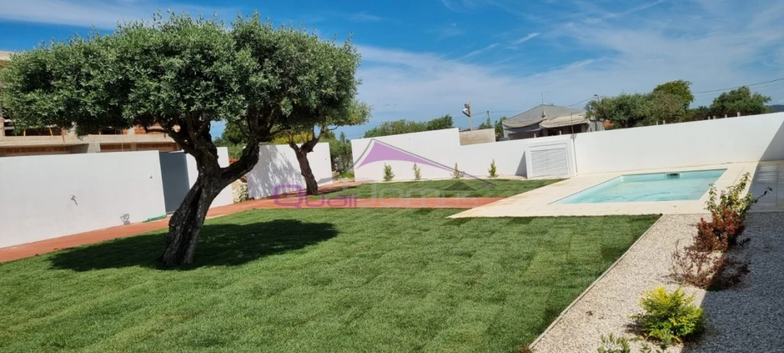 Moradia T4 para Venda em Nossa Sra de Fatima Foto 33