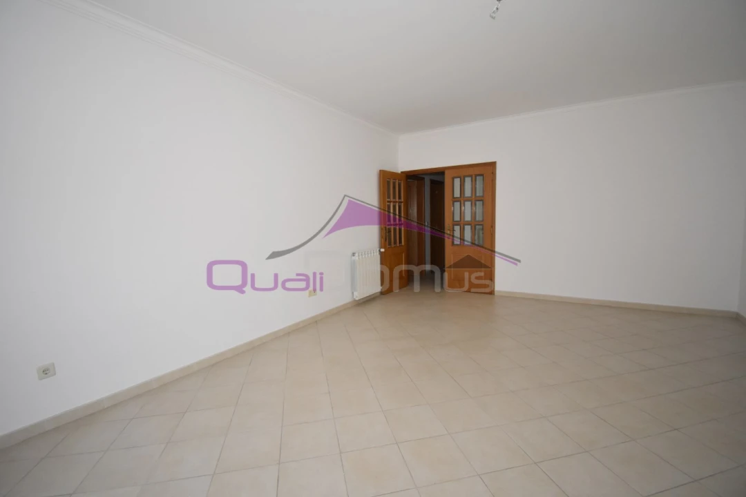 Apartamento T3 para Venda em São João Baptista Foto 7
