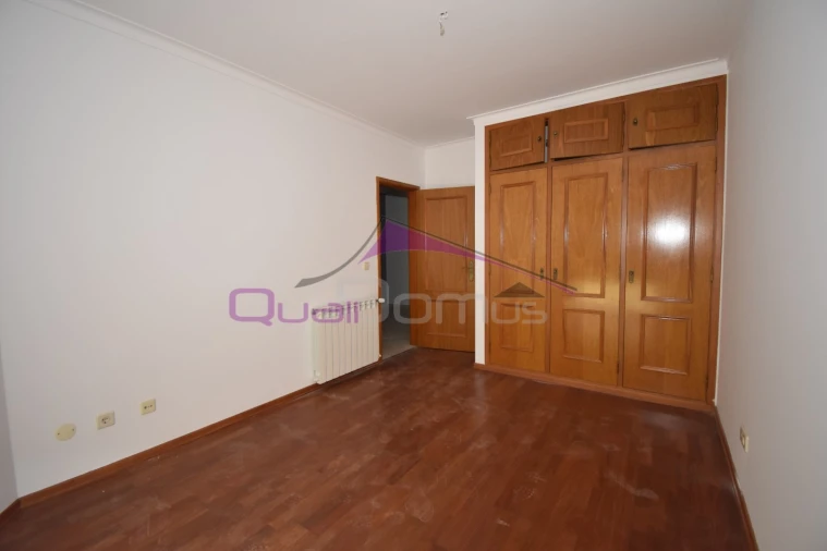 Apartamento T3 para Venda em São João Baptista Foto 4
