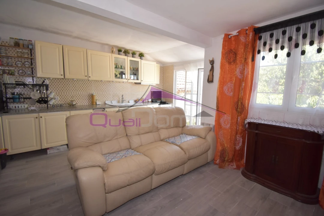 Moradia T2 para Venda em Madalena e Beselga Foto 6