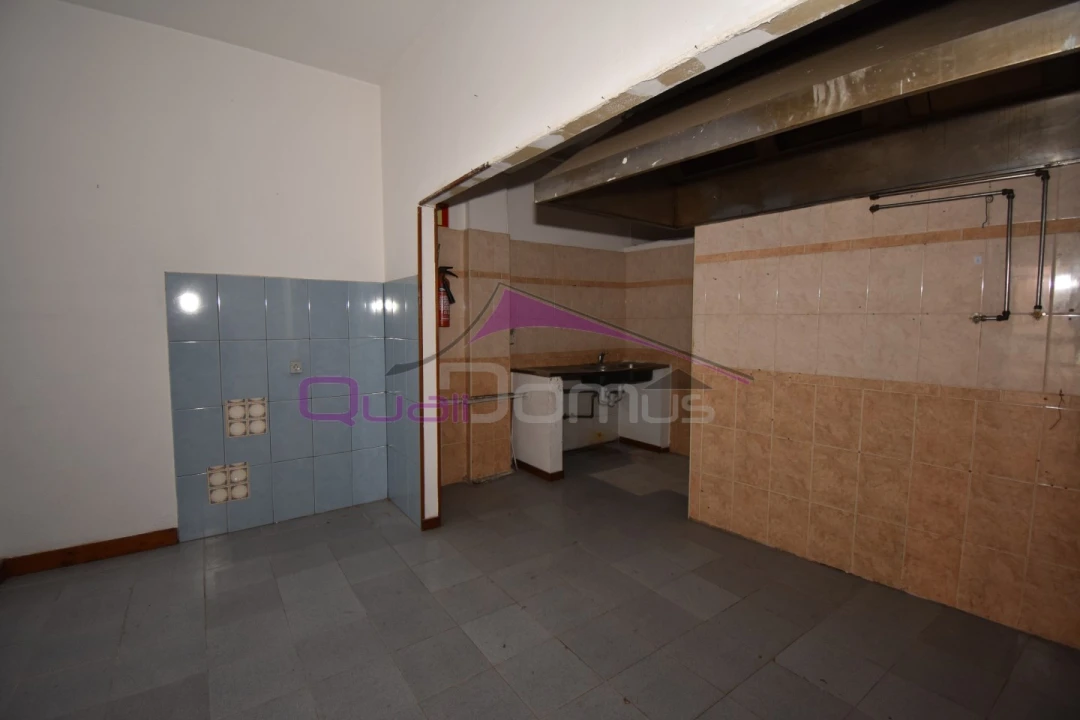 Loja para Venda em Chamusca e Pinheiro Grande Foto 5