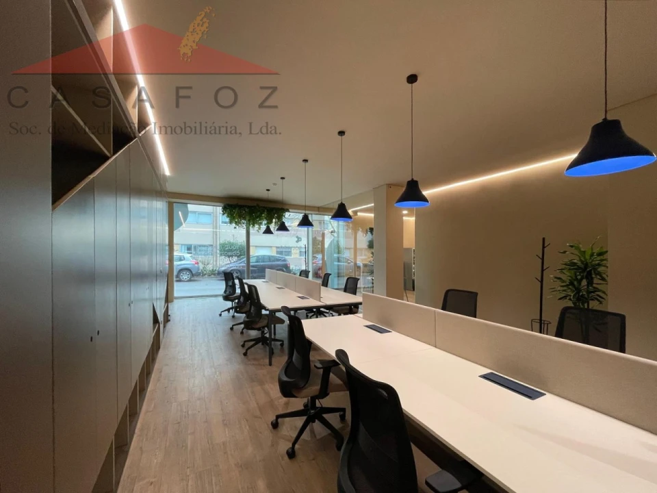 Escritório para Arrendamento em Lordelo do Ouro e Massarelos Foto 5