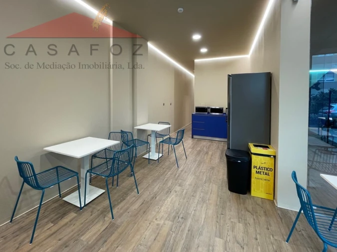 Escritório para Arrendamento em Lordelo do Ouro e Massarelos Foto 11