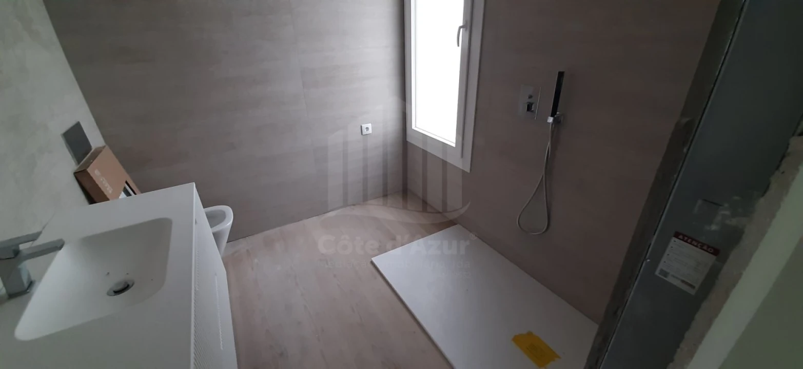 Moradia T3 para Venda em Azeitão (São Lourenço e São Simão) Foto 12