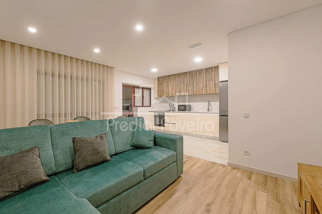 Apartamento T2 para Venda em Aver-O-Mar, Amorim e Terroso Foto 3