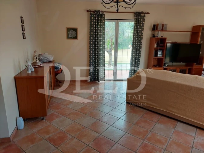 Moradia T3 para Venda em Porto Santo Foto 2