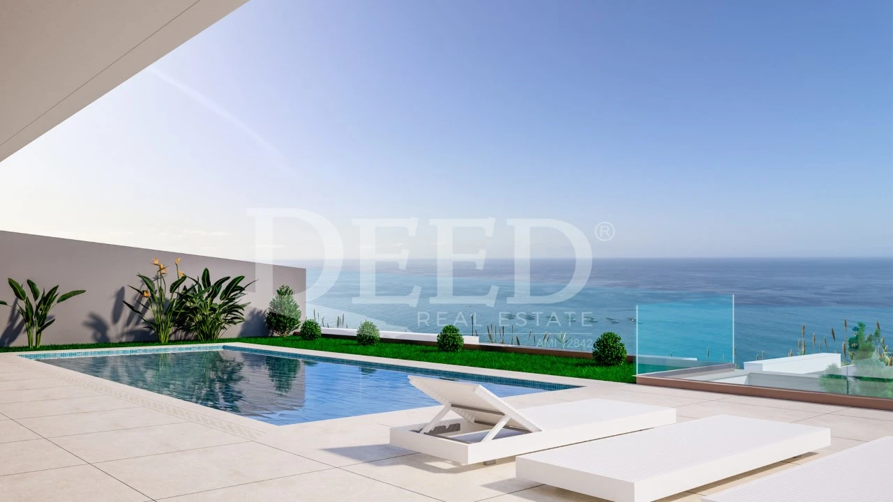 Moradia T3 para Venda em Arco da Calheta Foto 1