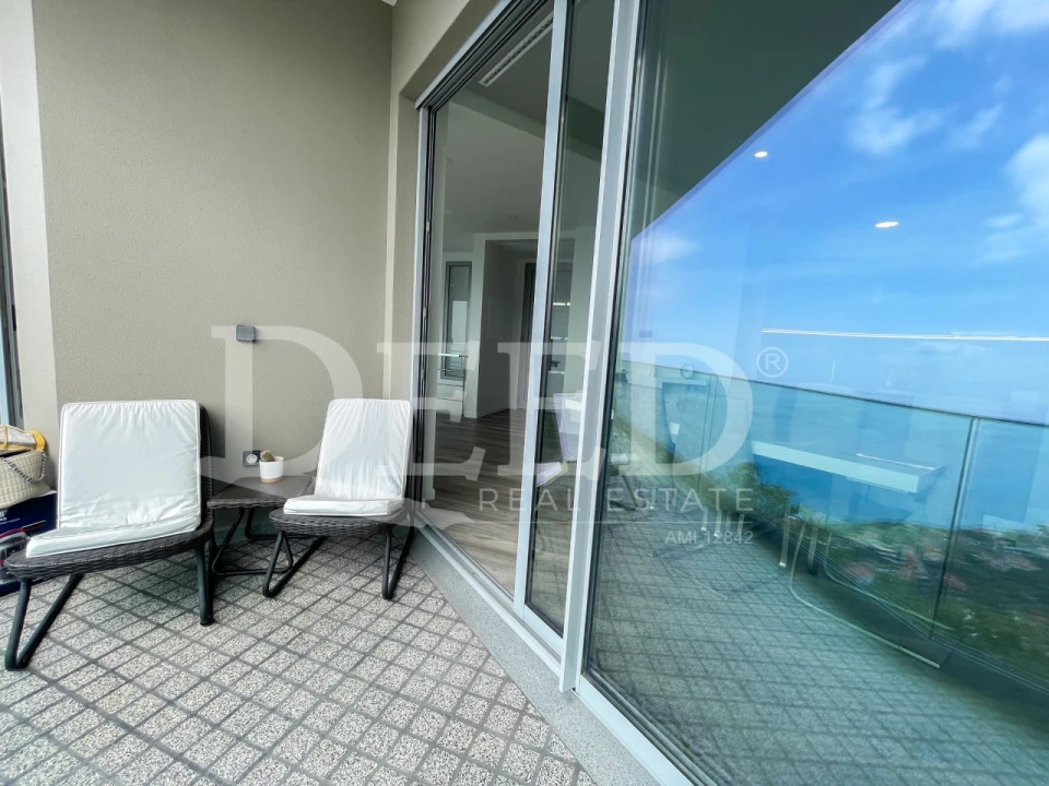 Moradia T2 para Venda em Arco da Calheta Foto 18