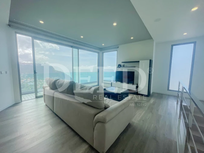 Moradia T2 para Venda em Arco da Calheta Foto 2