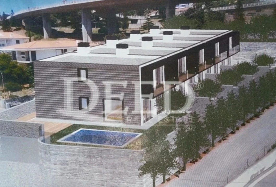 Moradia T3 para Venda em São Martinho Foto 11