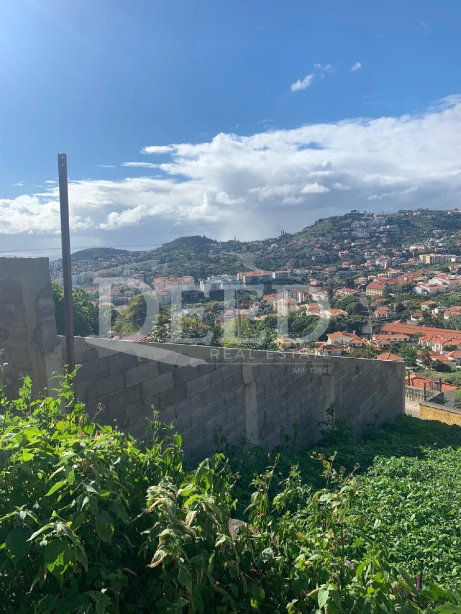 Terreno para Venda em São Roque Foto 14