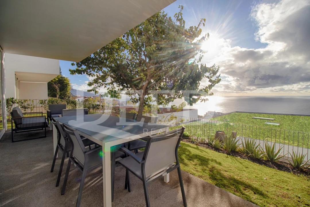 Moradia T3 para Venda em São Martinho Foto 4