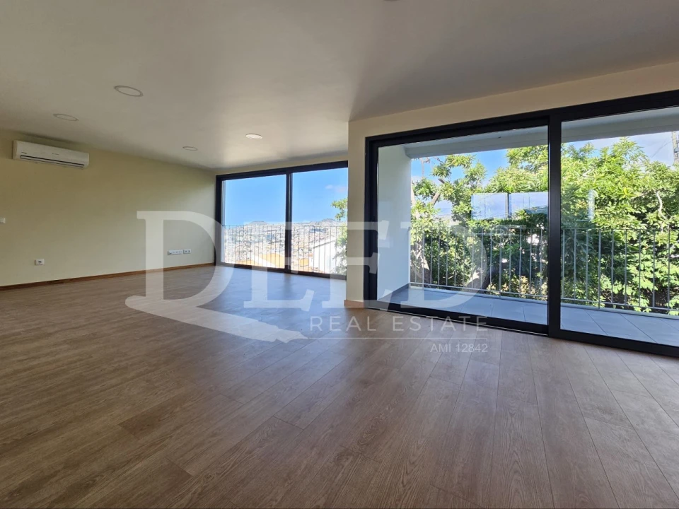 Apartamento T2 para Venda em Funchal (Santa Maria Maior) Foto 4