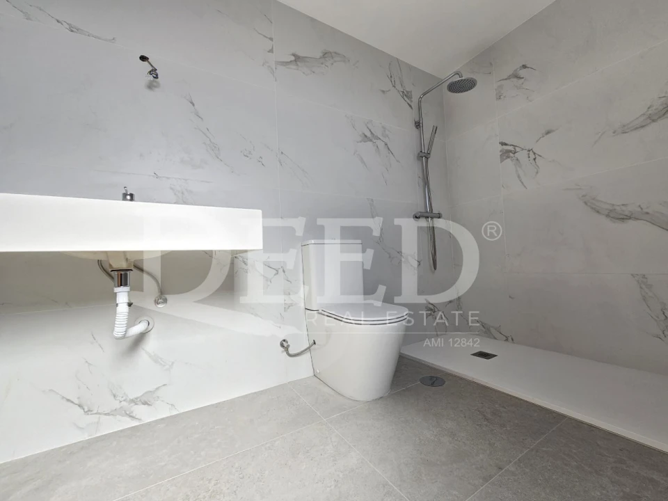 Apartamento T2 para Venda em Funchal (Santa Maria Maior) Foto 18