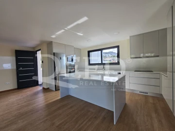 Apartamento T2 para Venda em Funchal (Santa Maria Maior)