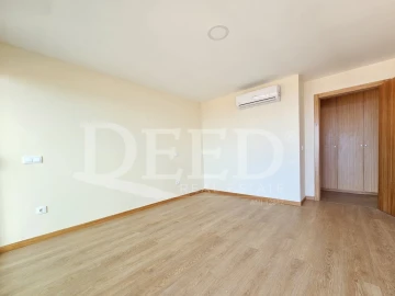 Apartamento T2 para Venda em Funchal (Santa Maria Maior)