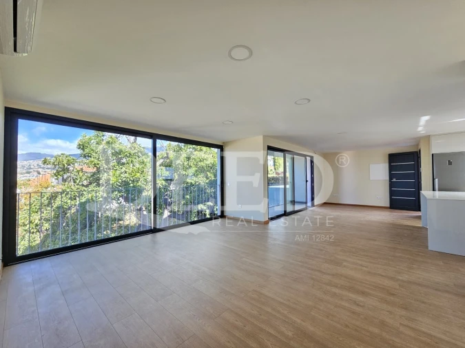Apartamento T2 para Venda em Funchal (Santa Maria Maior) Foto 12