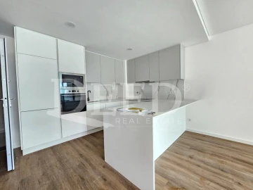 Apartamento T2 para Venda em São Martinho