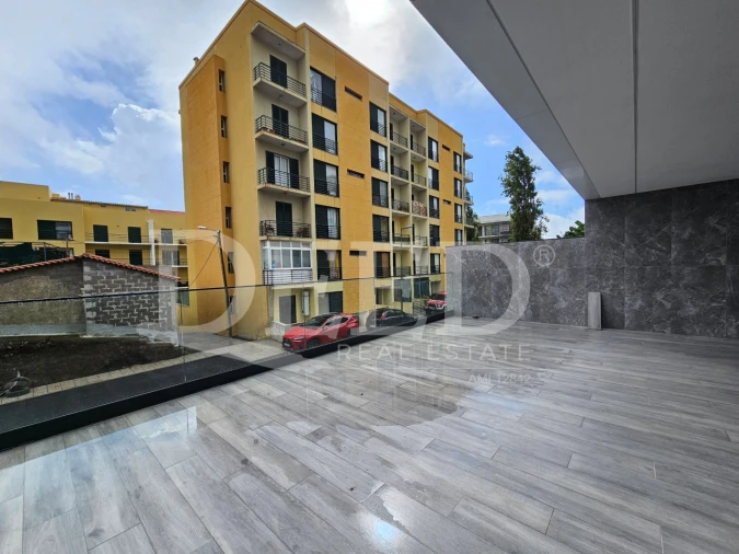 Apartamento T2 para Venda em São Martinho Foto 3