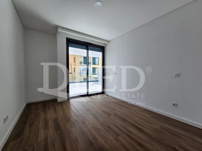 Apartamento T2 para Venda em São Martinho Foto 7