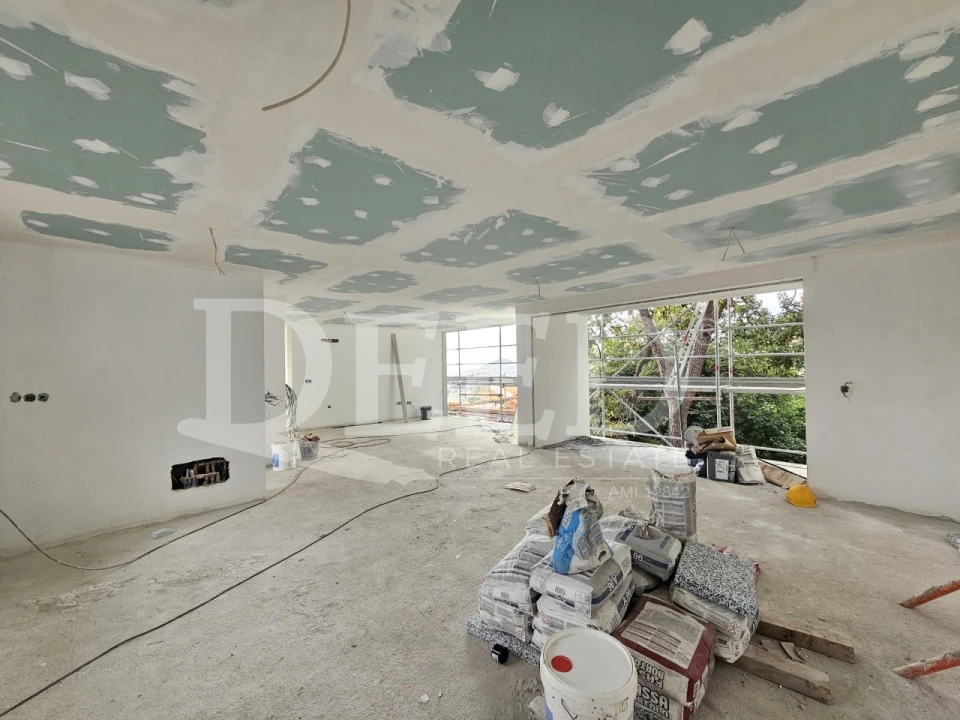 Apartamento T2 para Venda em Funchal (Santa Maria Maior) Foto 2