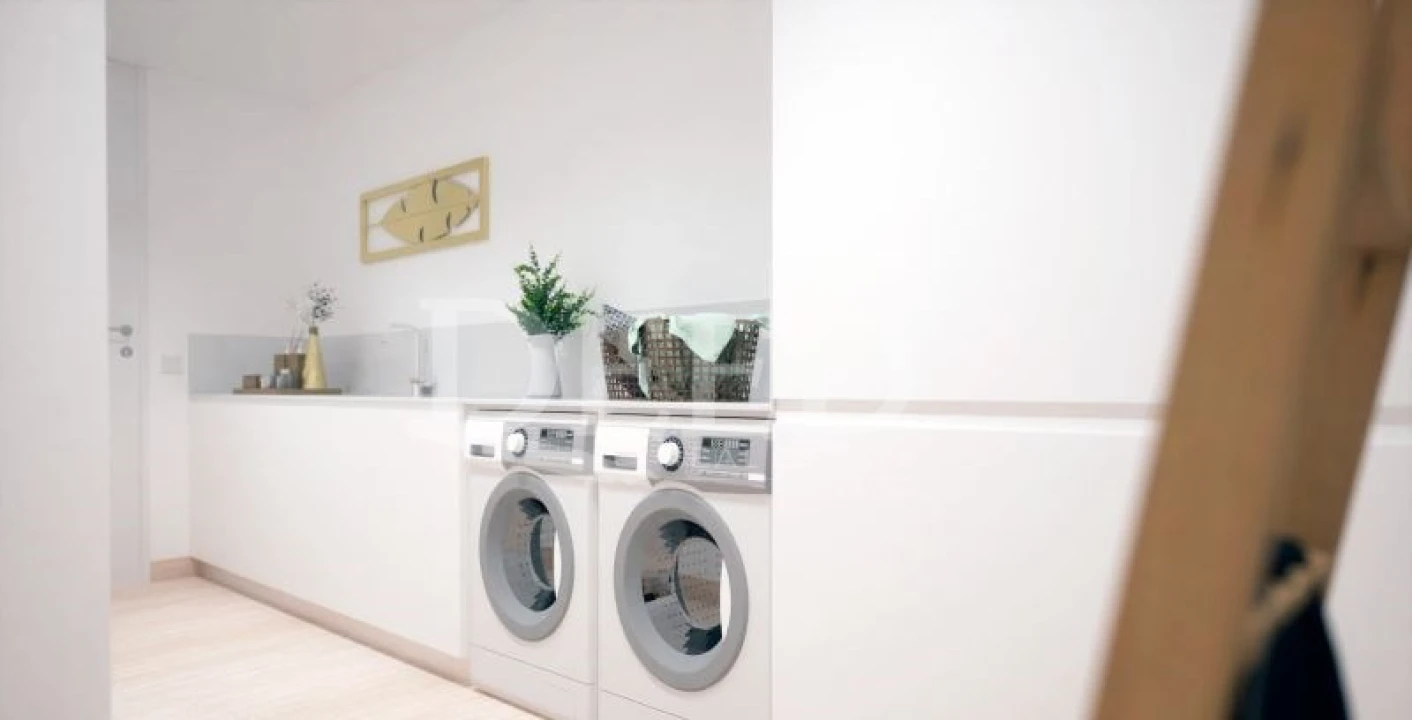 Apartamento T2 para Venda em Camara de Lobos Foto 8