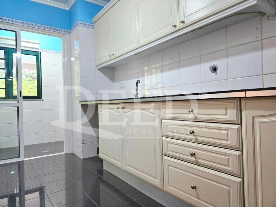 Apartamento T3 para Venda em Santo Antonio Foto 10