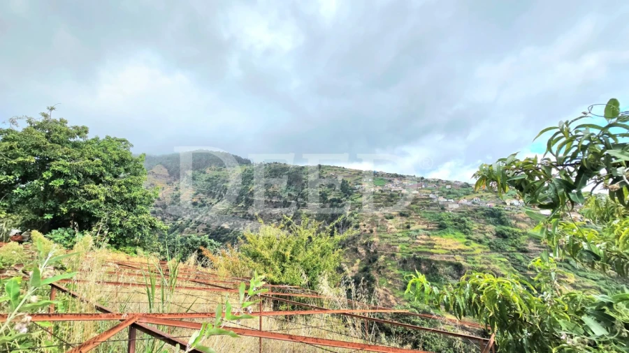 Moradia T2 para Venda em Ponta do Sol Foto 13