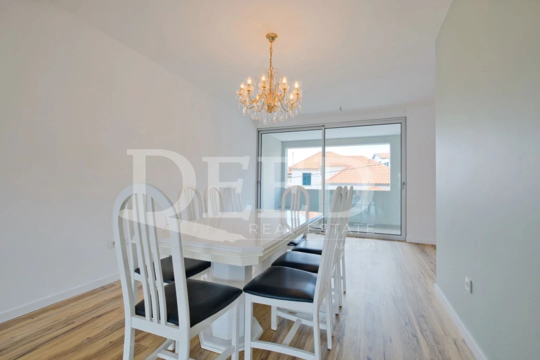 Moradia T4 para Venda em Funchal (Santa Luzia) Foto 21