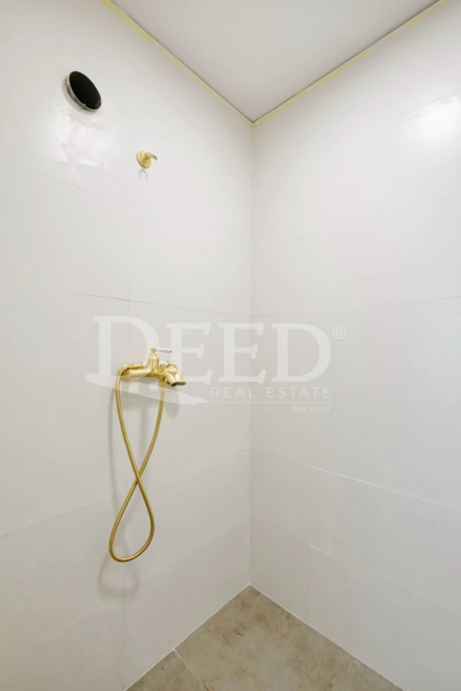 Moradia T4 para Venda em Funchal (Santa Luzia) Foto 36