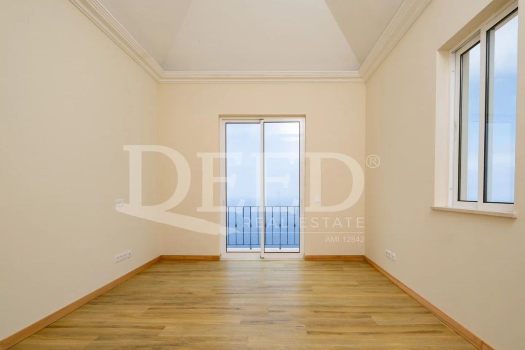 Moradia T4 para Venda em São Gonçalo Foto 16