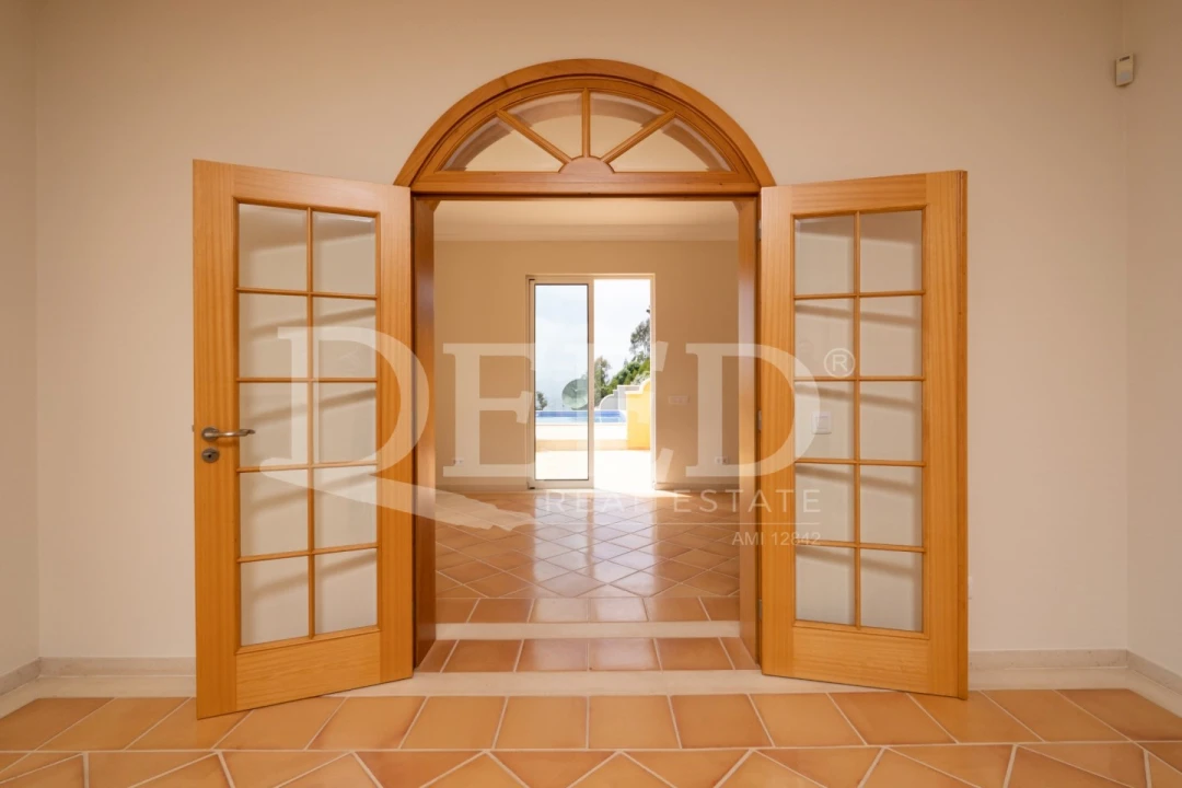 Moradia T4 para Venda em São Gonçalo Foto 31