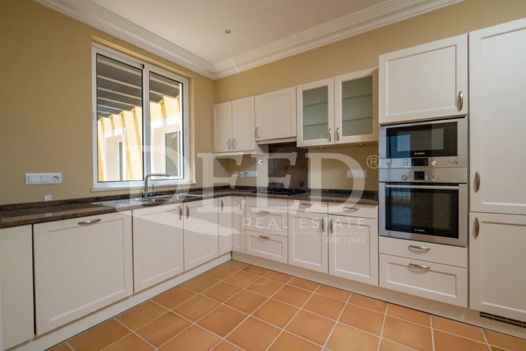 Moradia T4 para Venda em São Gonçalo Foto 28