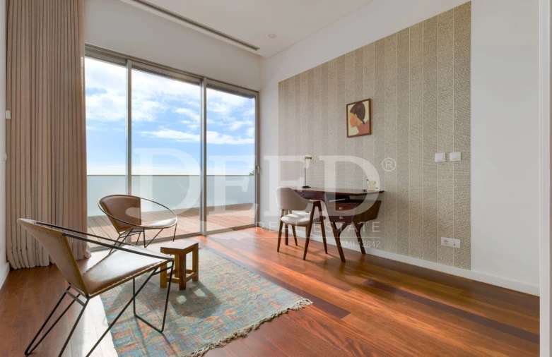 Moradia T3 para Venda em Caniço Foto 23