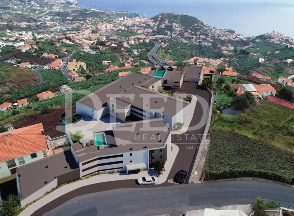 Apartamento T3 para Venda em Estreito de Camara de Lobos Foto 4